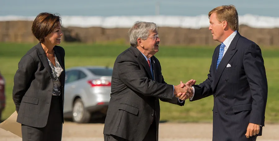 Iowa Governor Terry Branstad and Lt. Governor Kim Reynolds greet His Majesty King Willem-Alexander of the Netherlands upon arrival at Project LIBERTY.