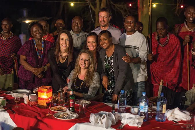 Alyssa, Miranda, Tammie , Jeff Broin and Mission Greenhouse partners in Kenya.