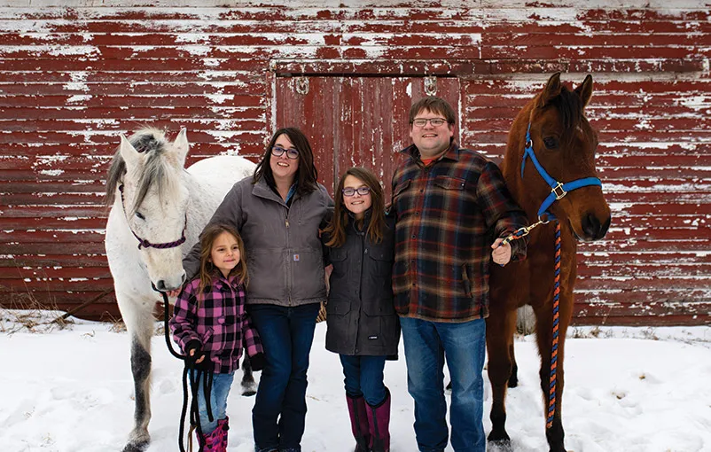 Chelsie land her family with two horses