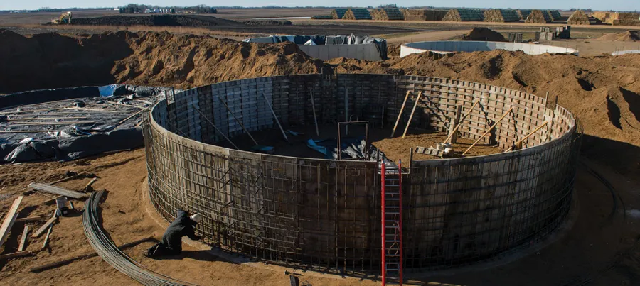 Circular concrete wall under construction