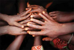 Hands on top of each others 