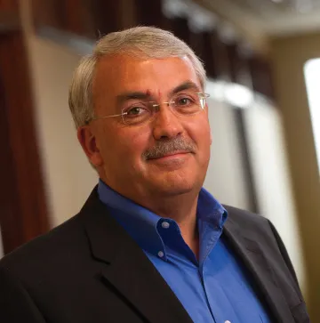 Denny DeVos headshot