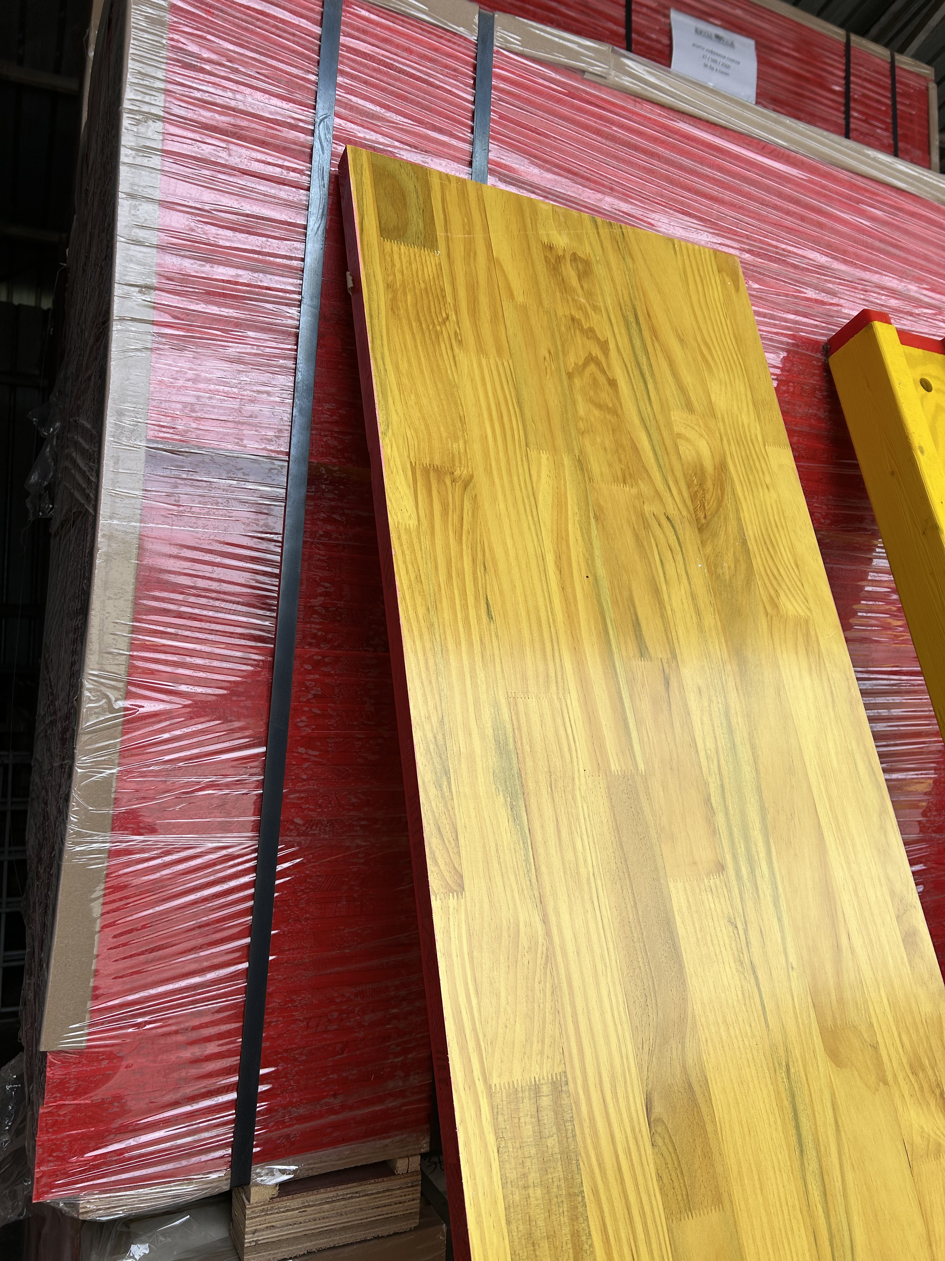 жълти трислойни кофражни платна 27мм и 21мм от БРОД-ДА