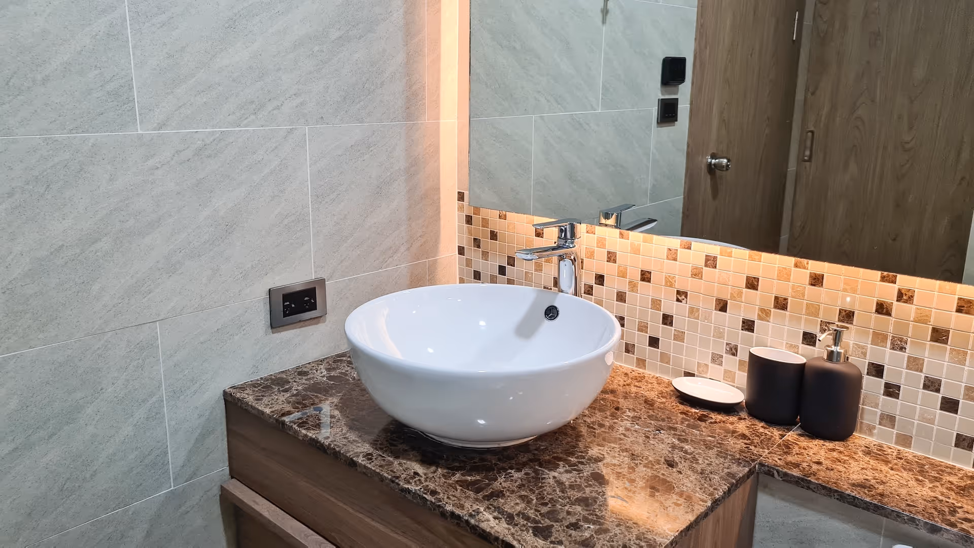Calypso garden residences 104