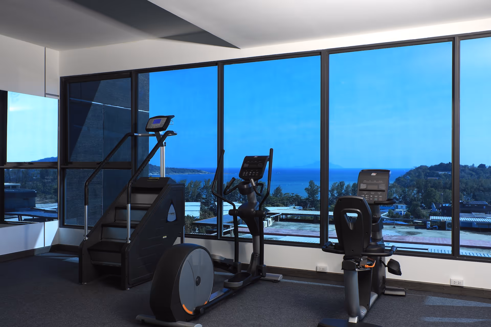 Calypso garden residences 401