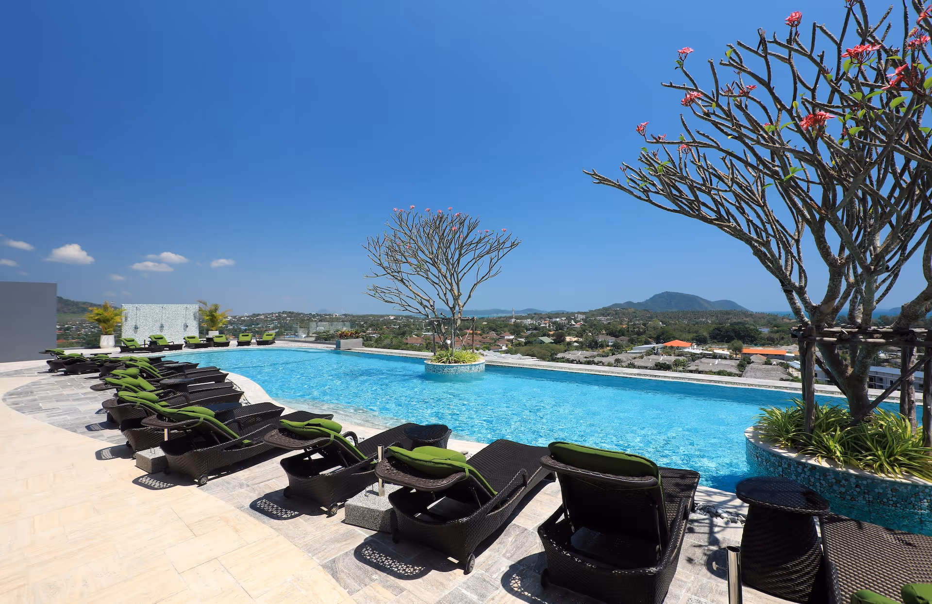 Calypso garden residences 401