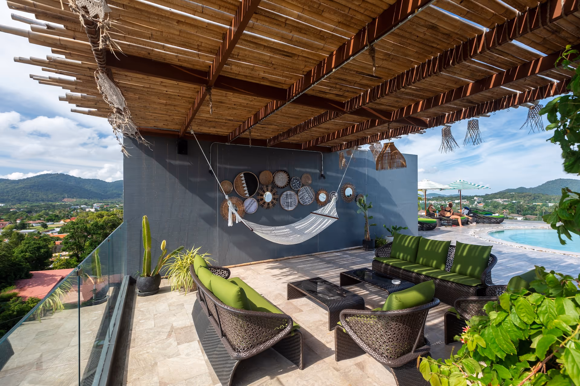 Calypso garden residences 401
