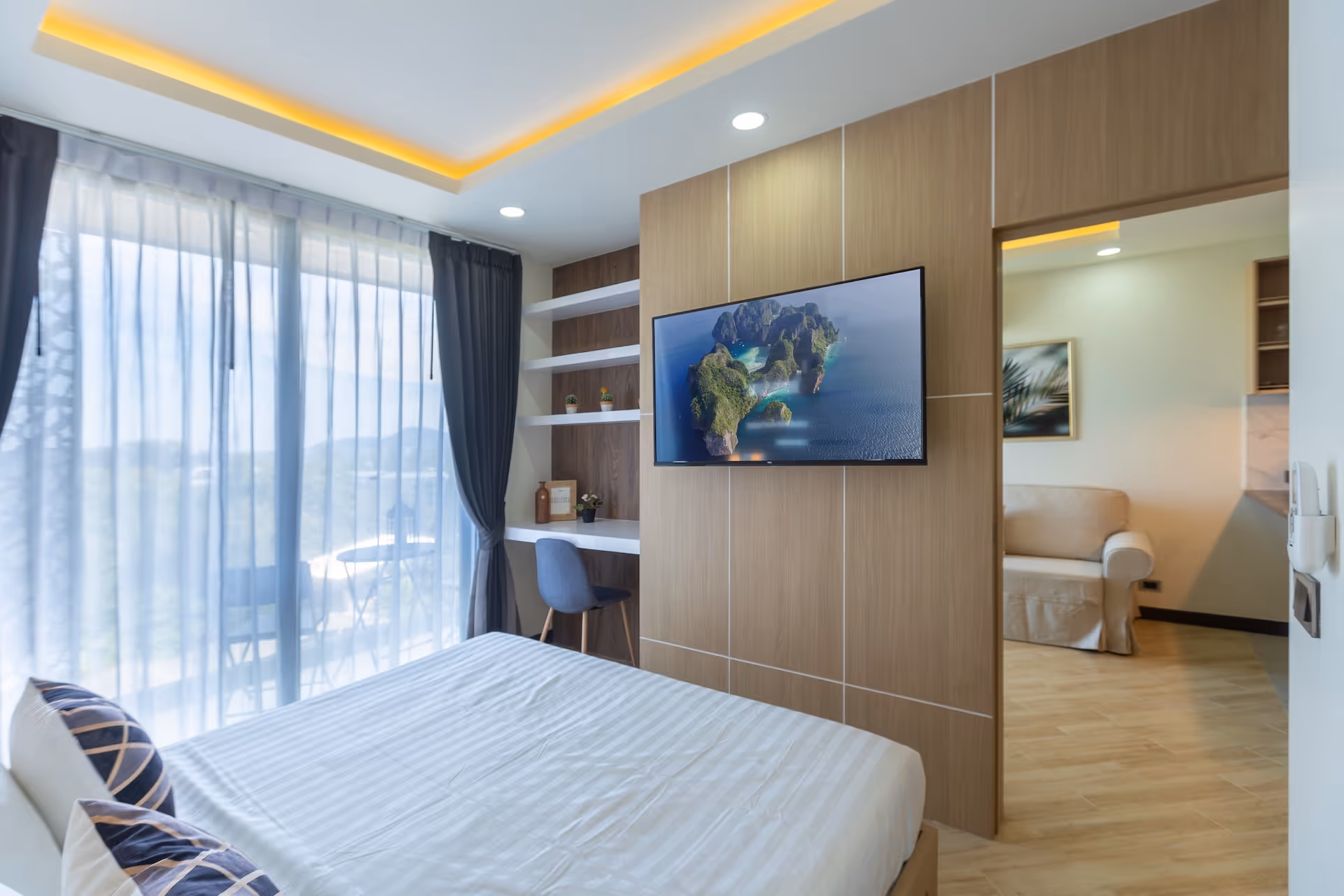 Calypso garden residences 404
