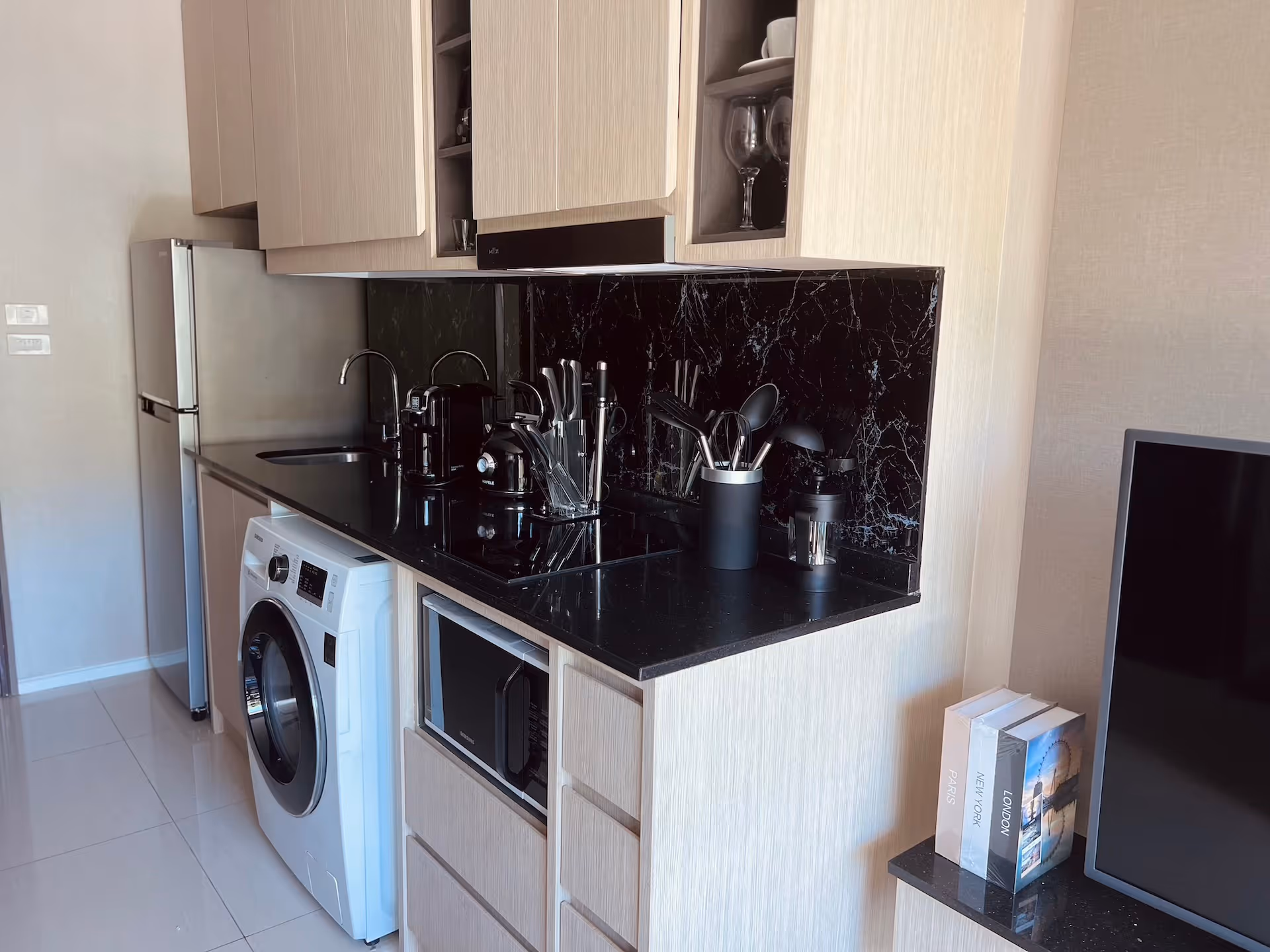 Mida Grande Condo (Panora) F709