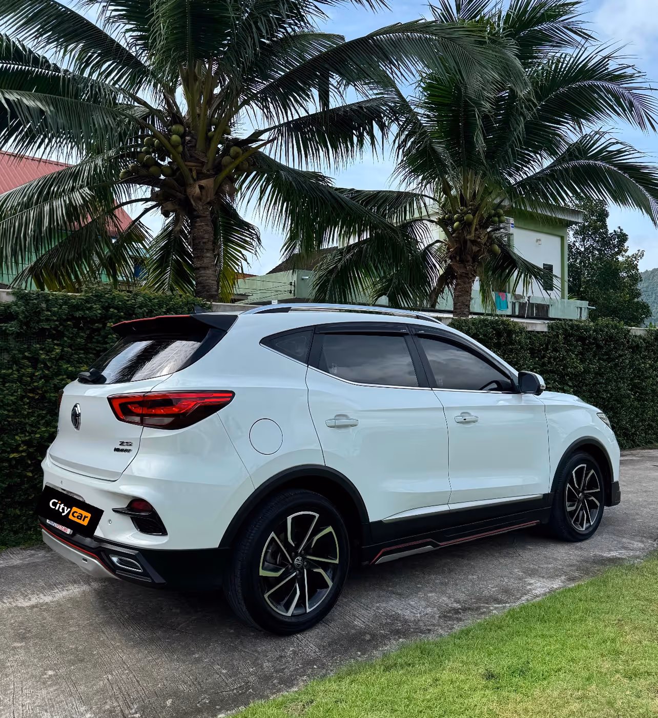 MG ZS