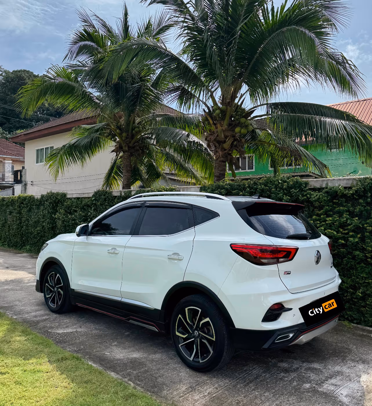 MG ZS