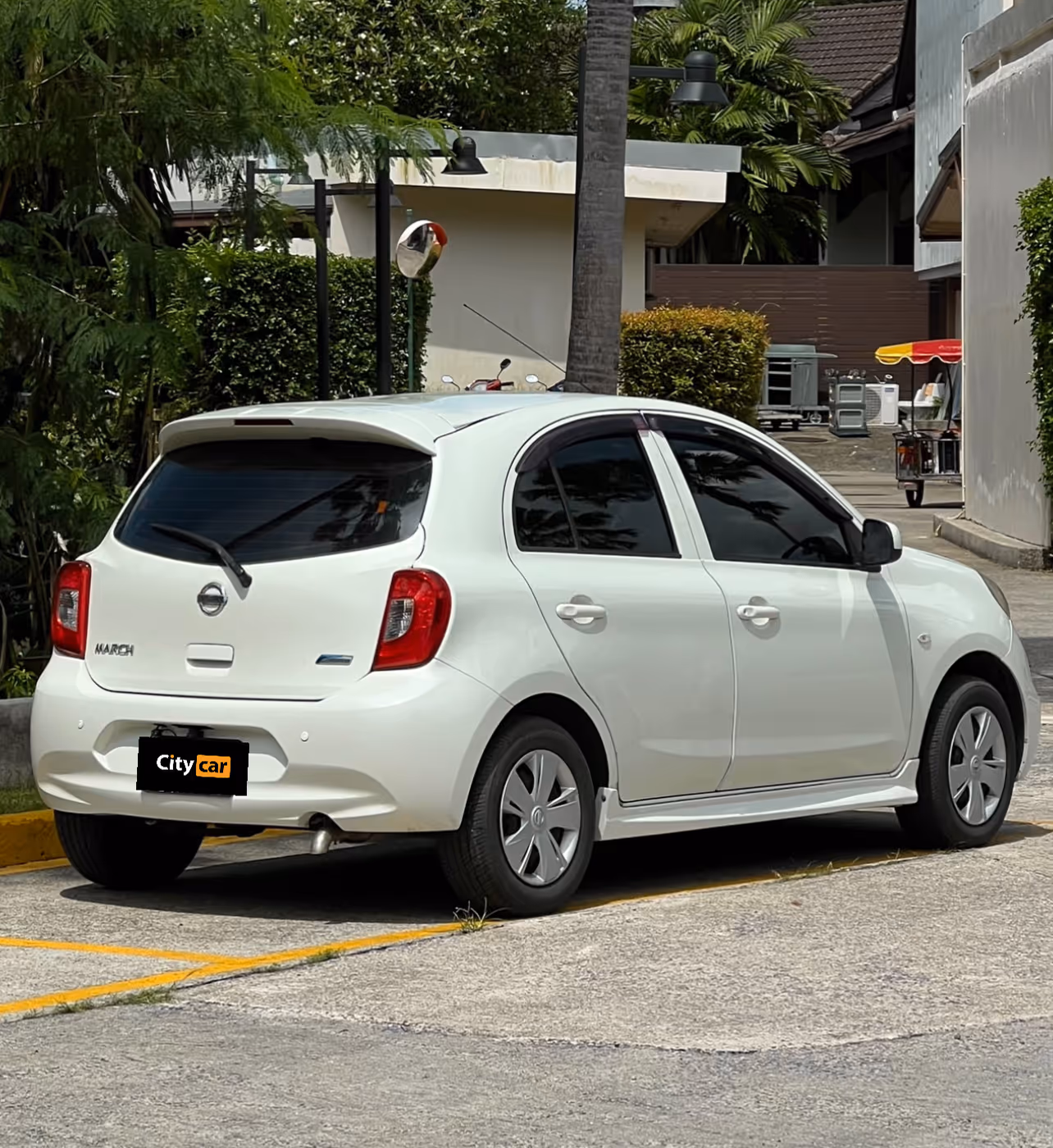 Nissan March