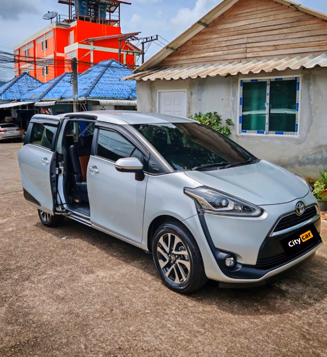 Toyota Sienta
