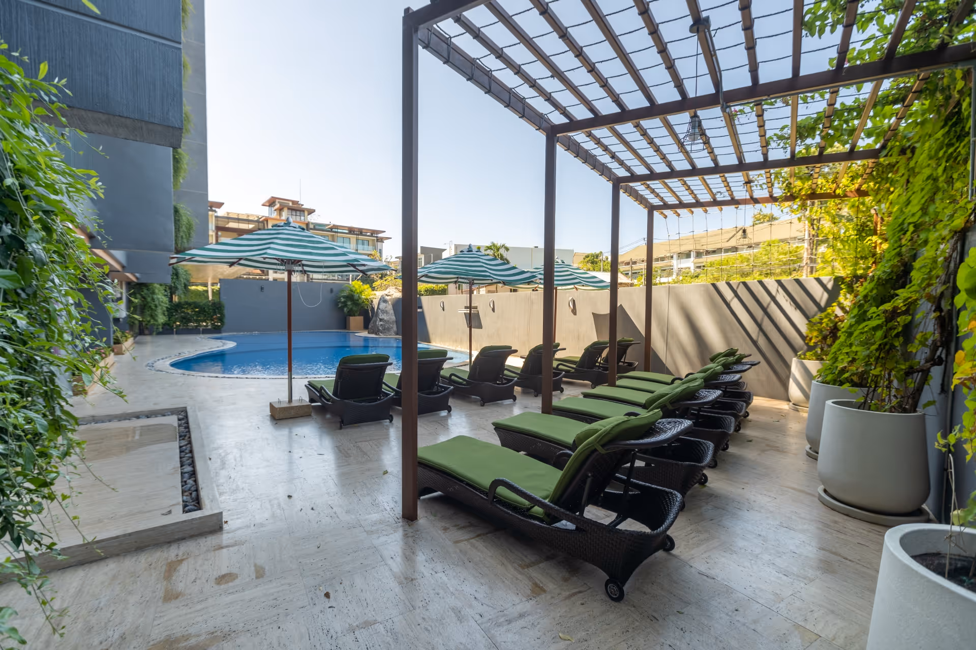 Calypso garden residences 508