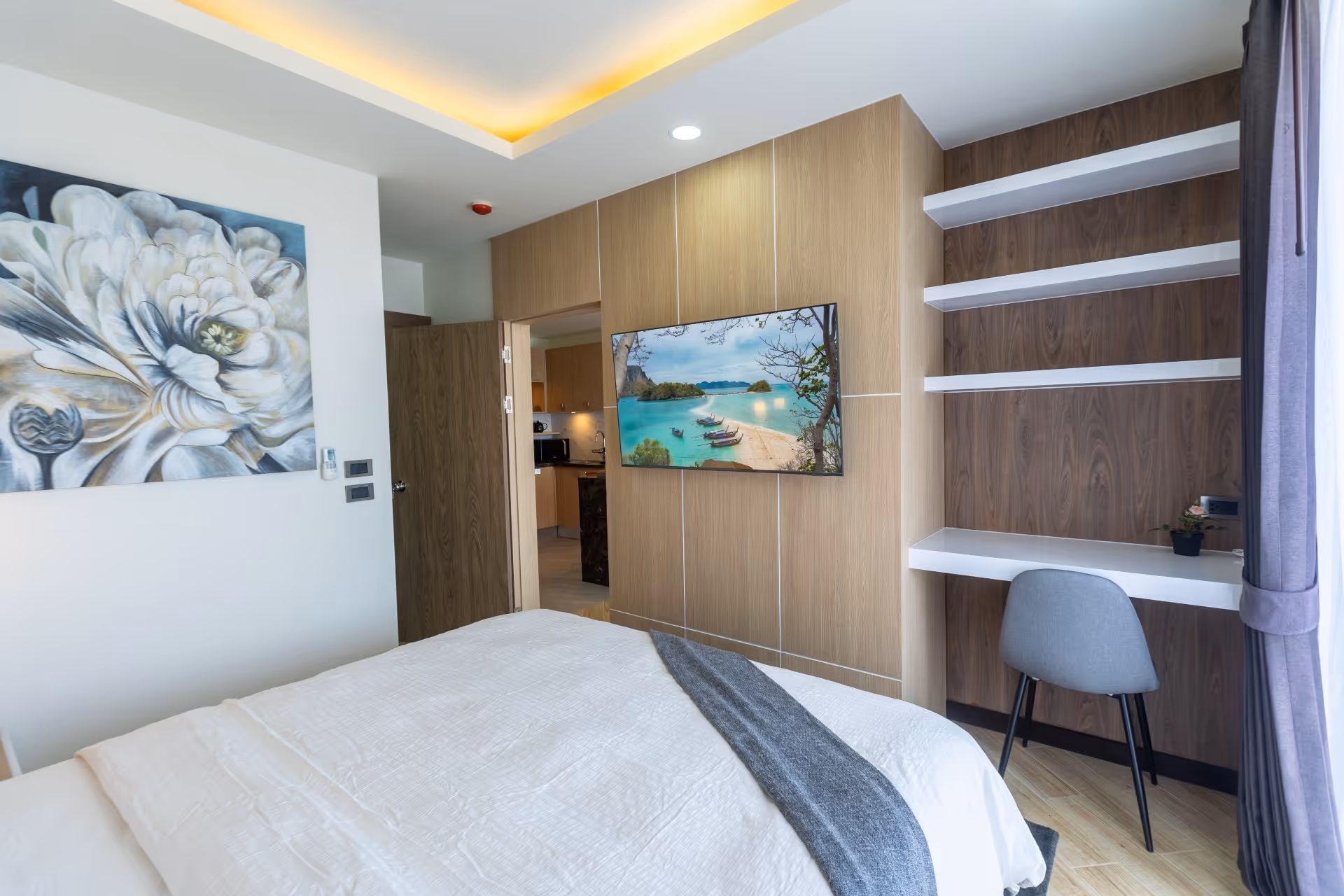Calypso garden residences 403