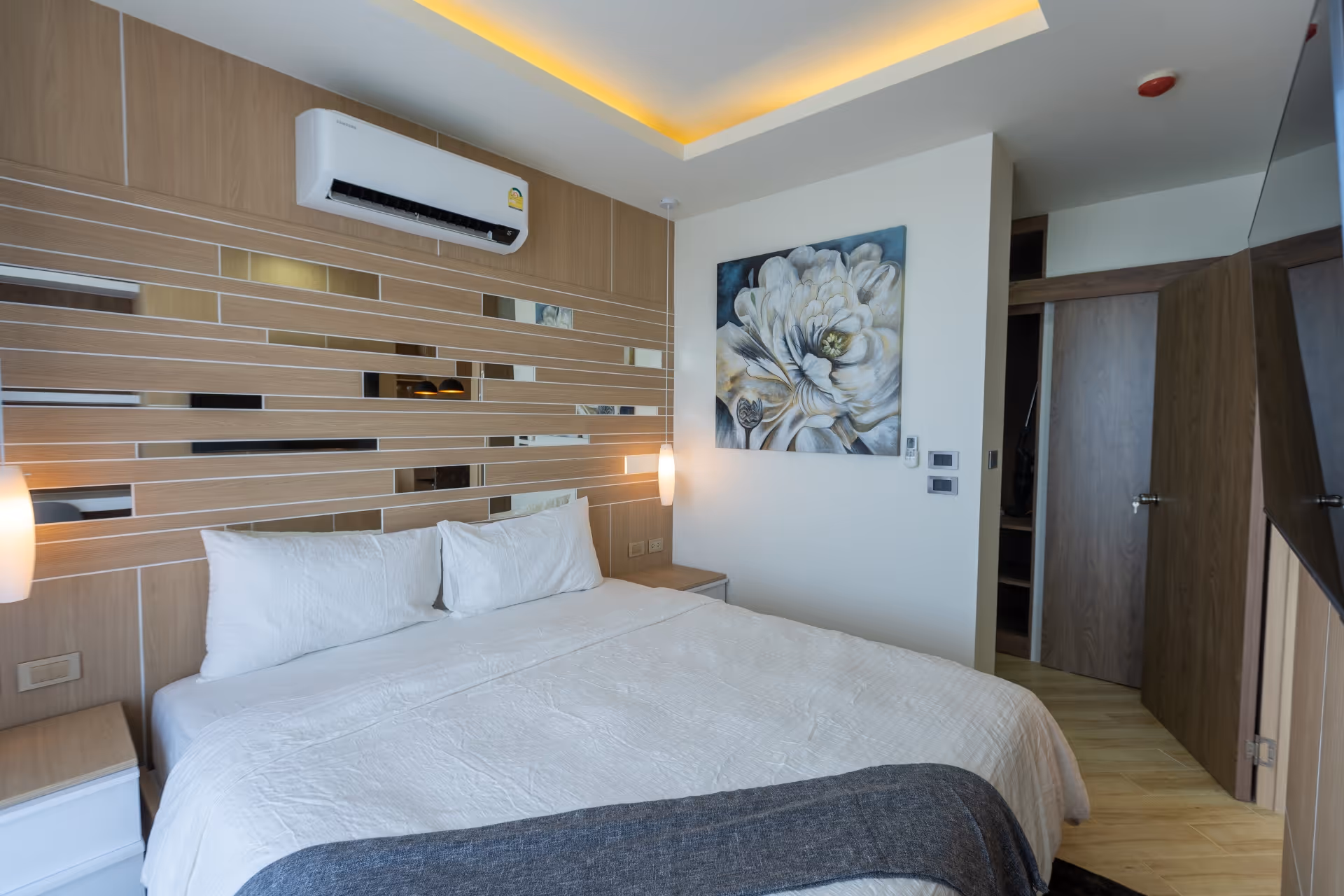 Calypso garden residences 403