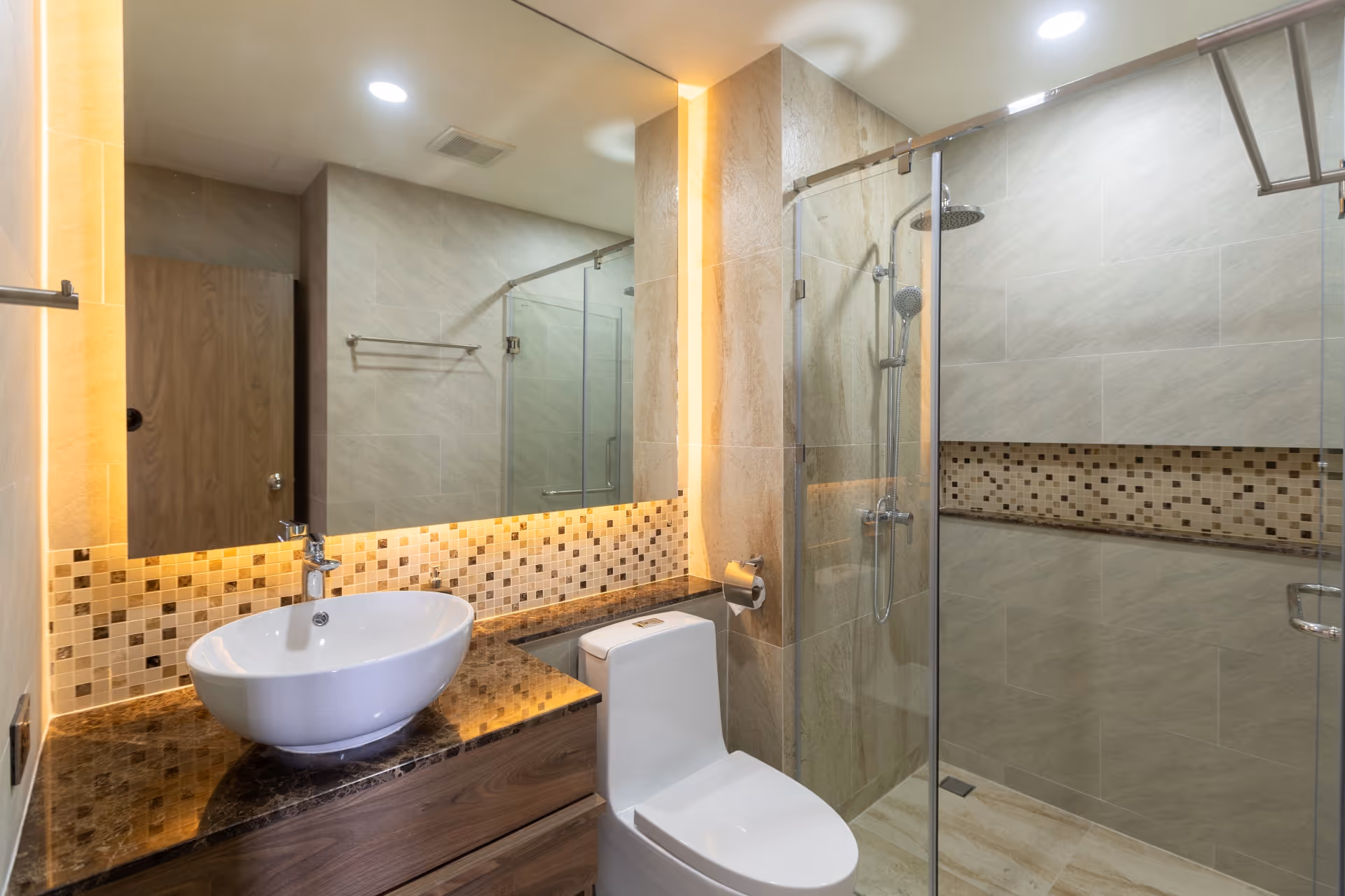 Calypso garden residences 403