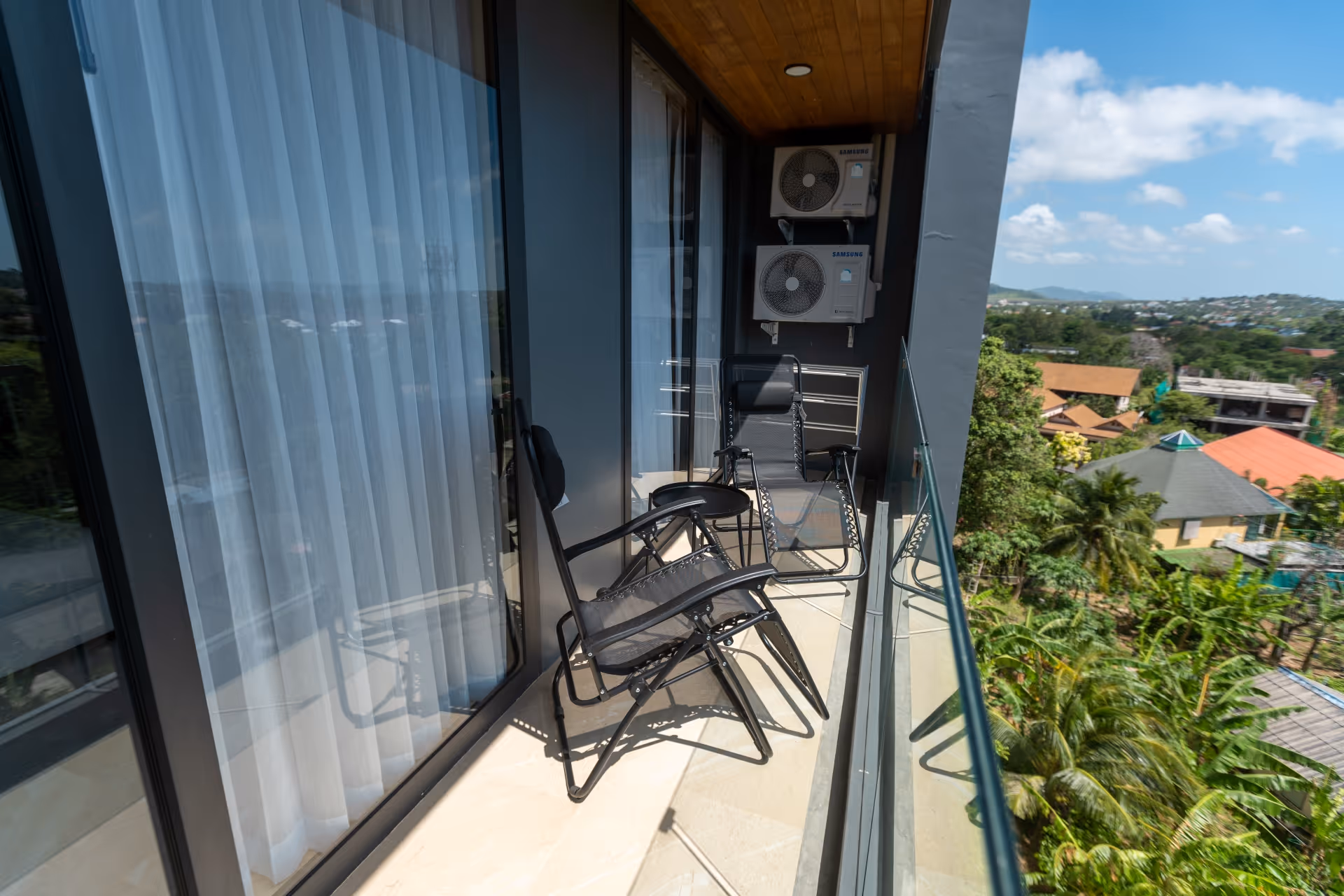 Calypso garden residences 407