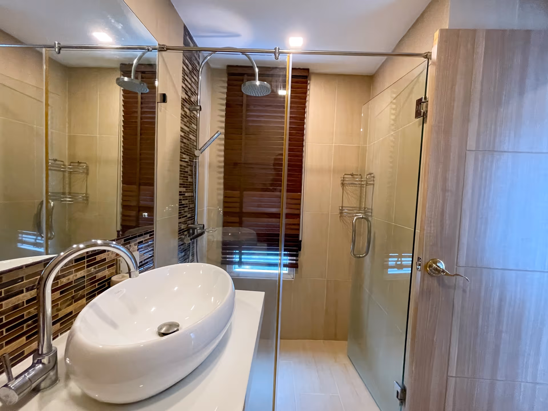 Calypso Condominium (Naiharn) 806