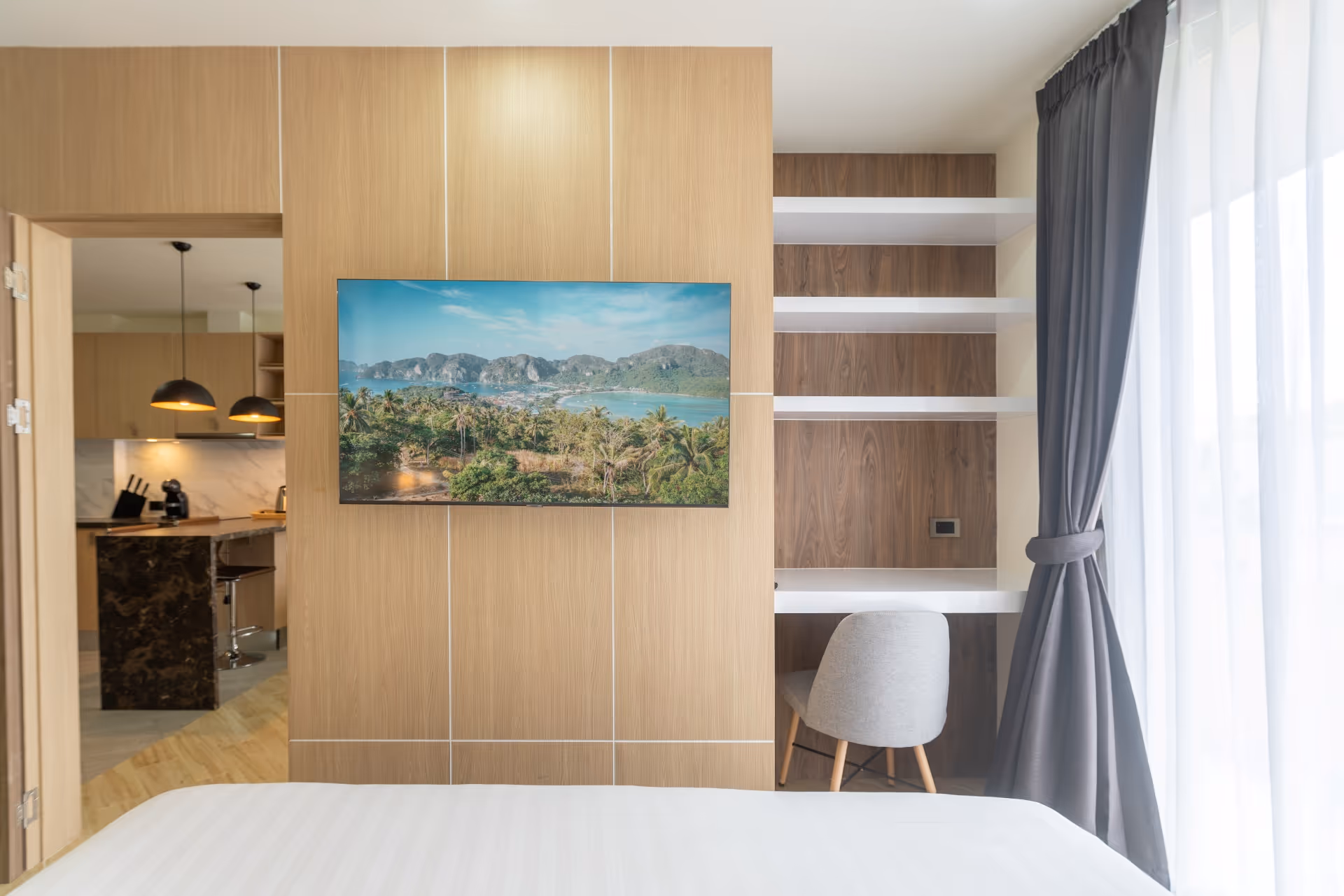 Calypso garden residences 313