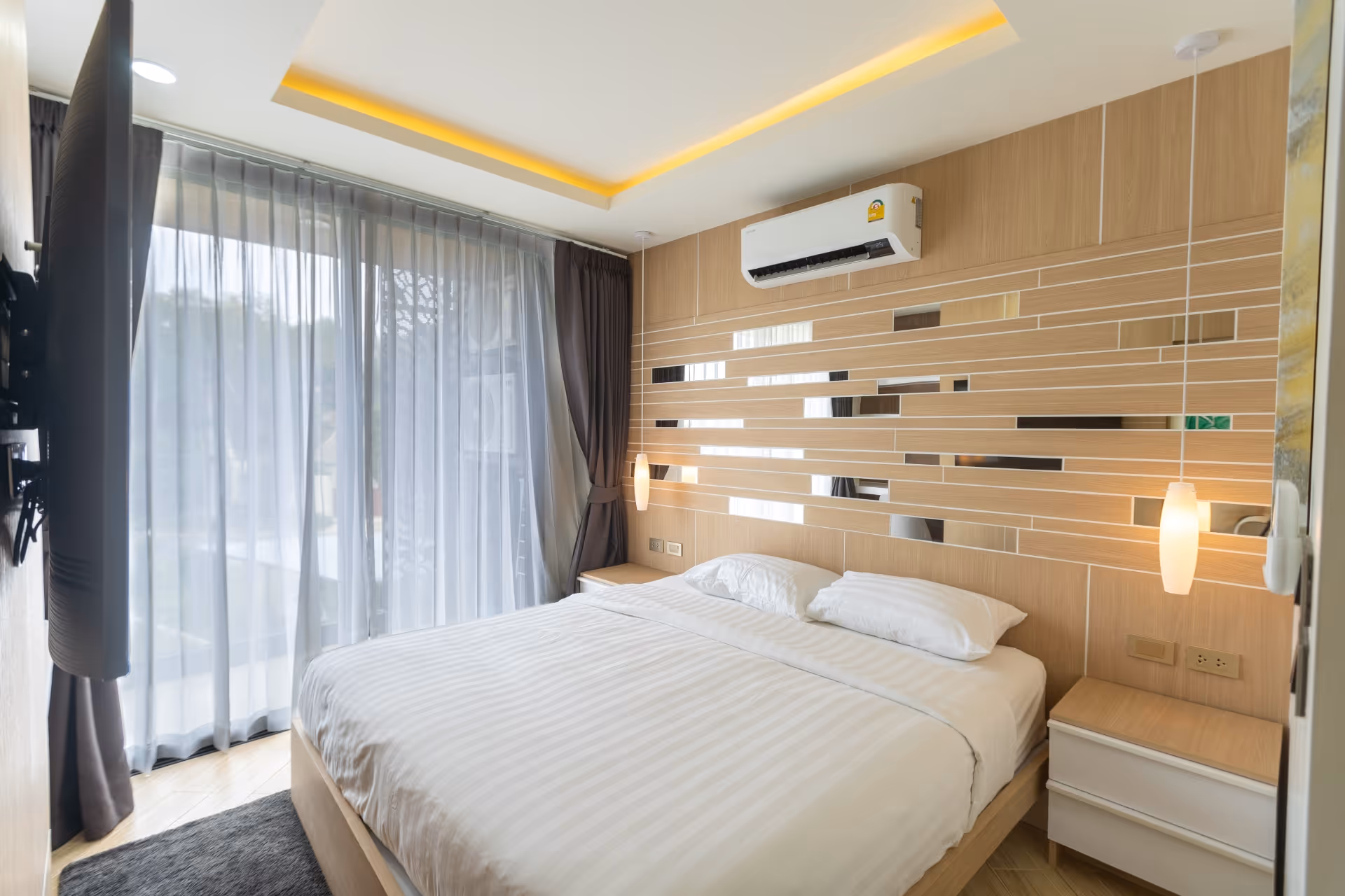 Calypso garden residences 313
