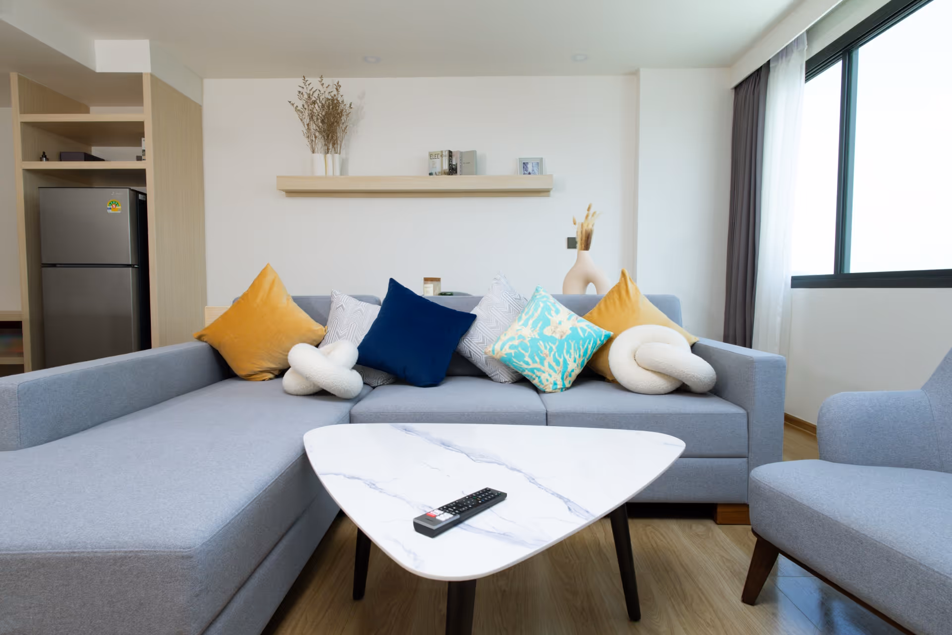 VIP Mercury Condominium S8705