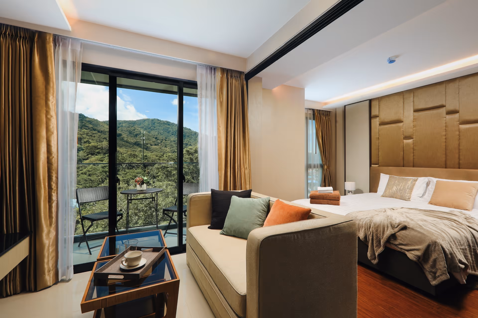 Mida Grande Condo (Panora) G722