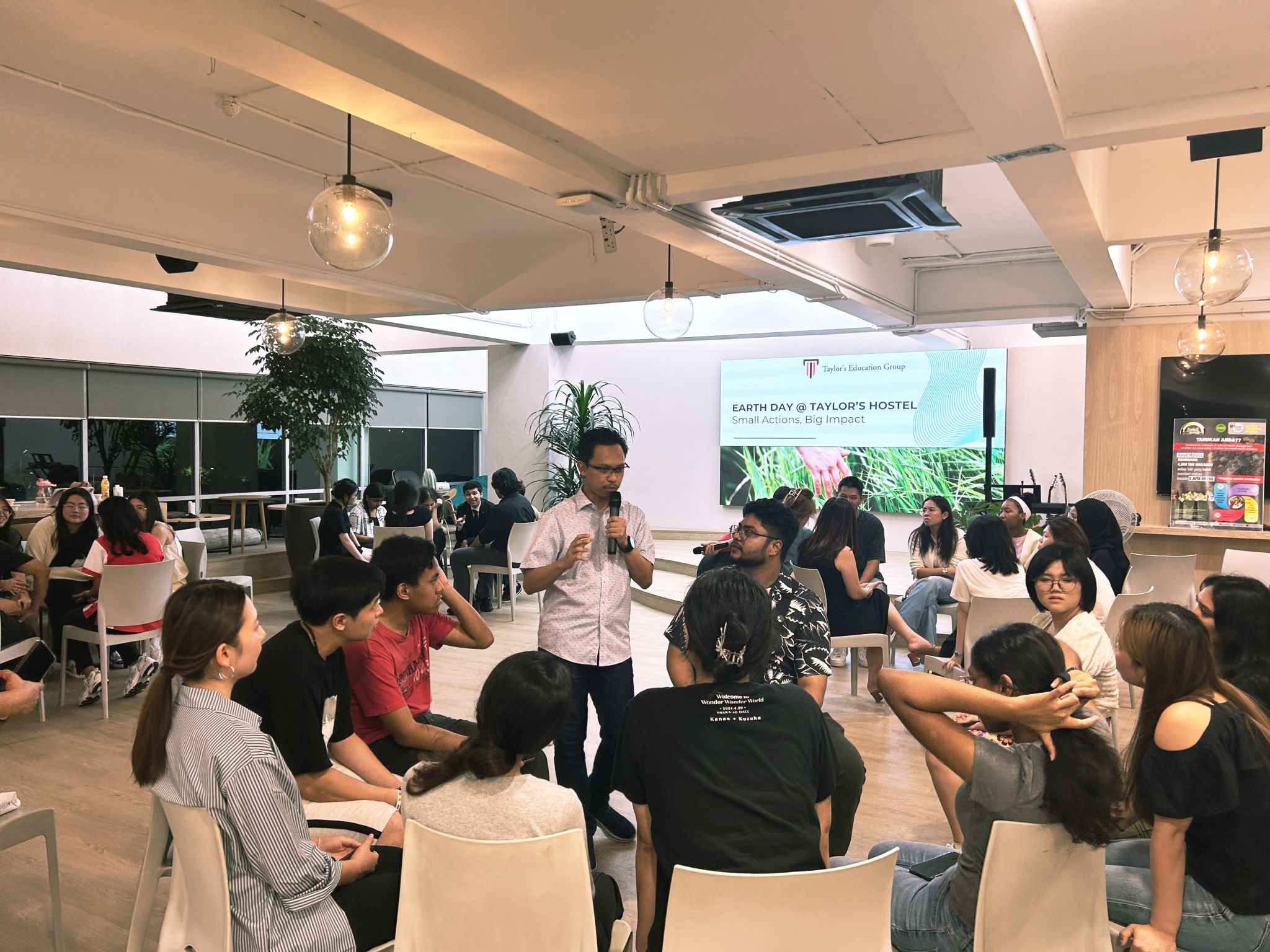 Earth Day event at Taylor's Residence - students group discussion