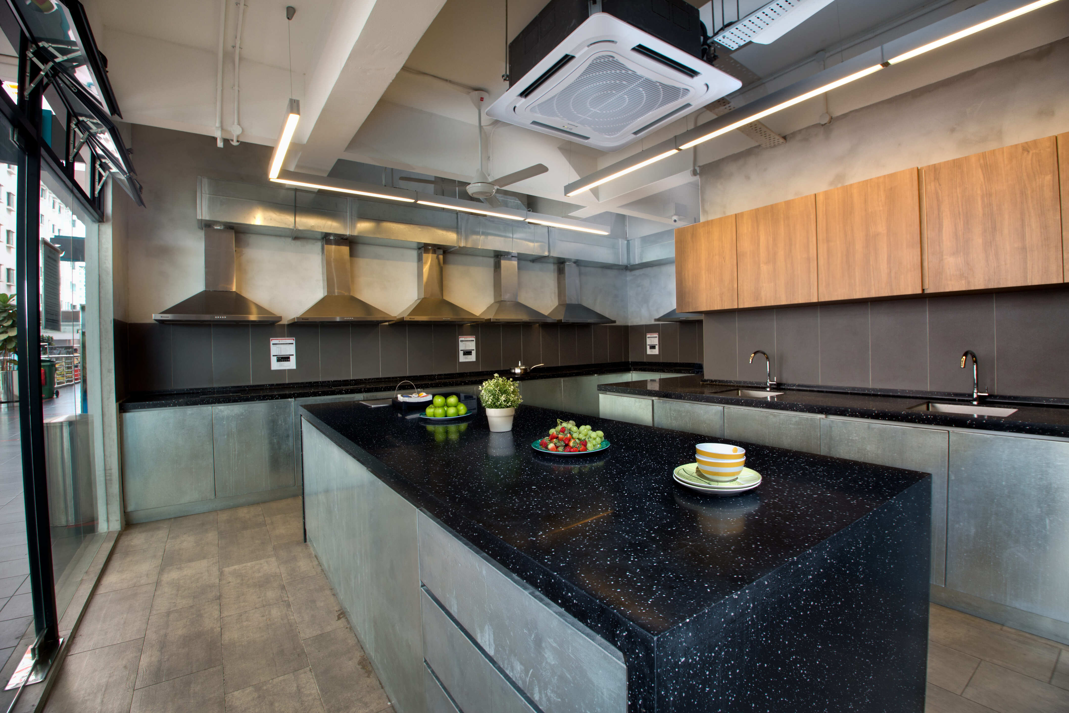 Common Kitchen (Level 1)