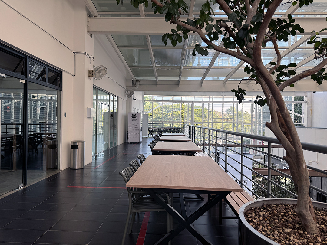 U Residence Dining Space (Level 1)