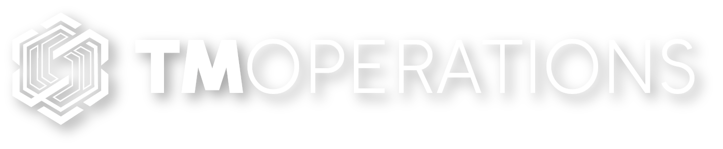 Logo mit stilisiertem sechseckigem Symbol links und dem Text TM OPERATIONS rechts.