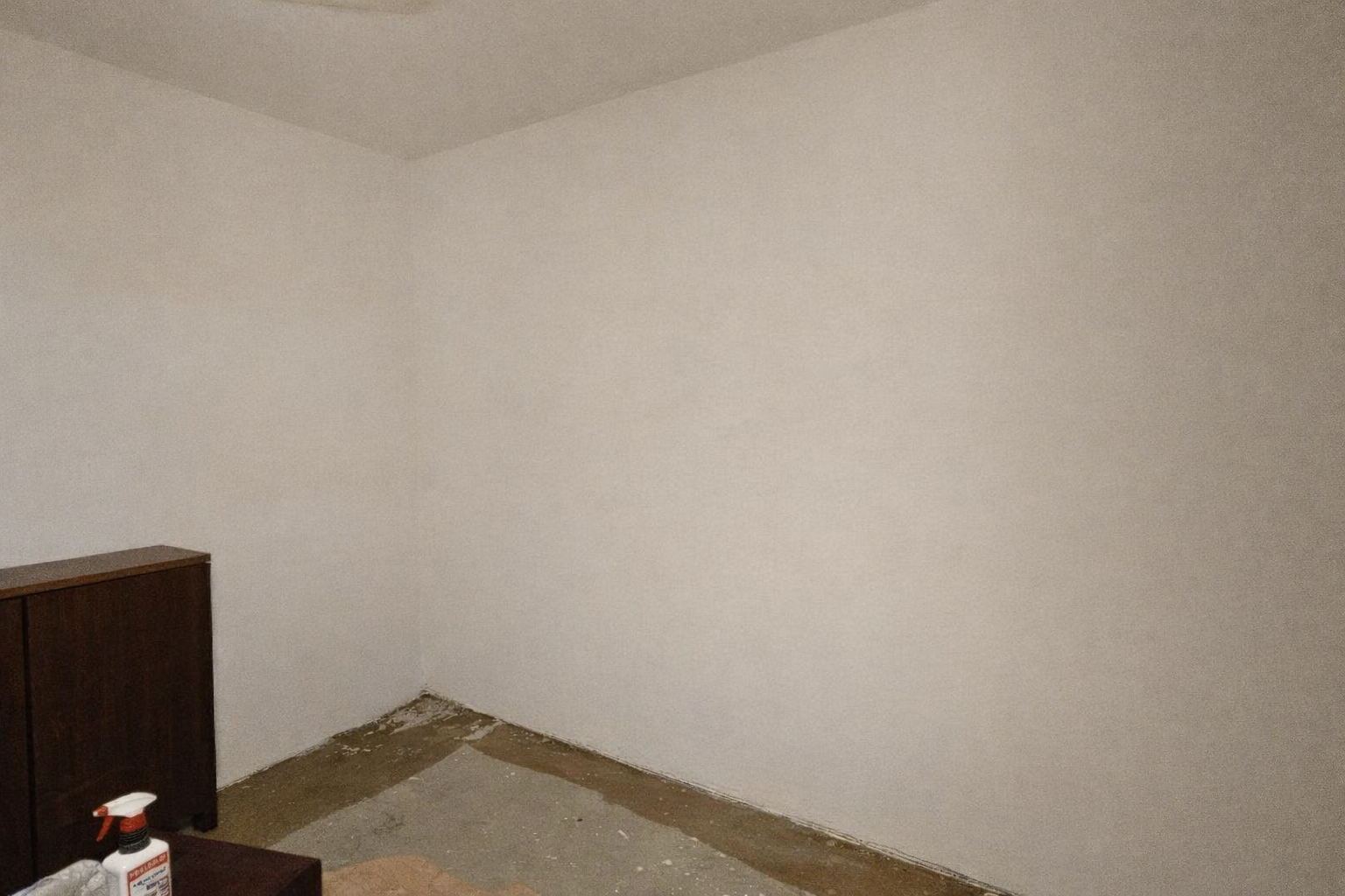 Sauberes, gereinigtes Zimmer