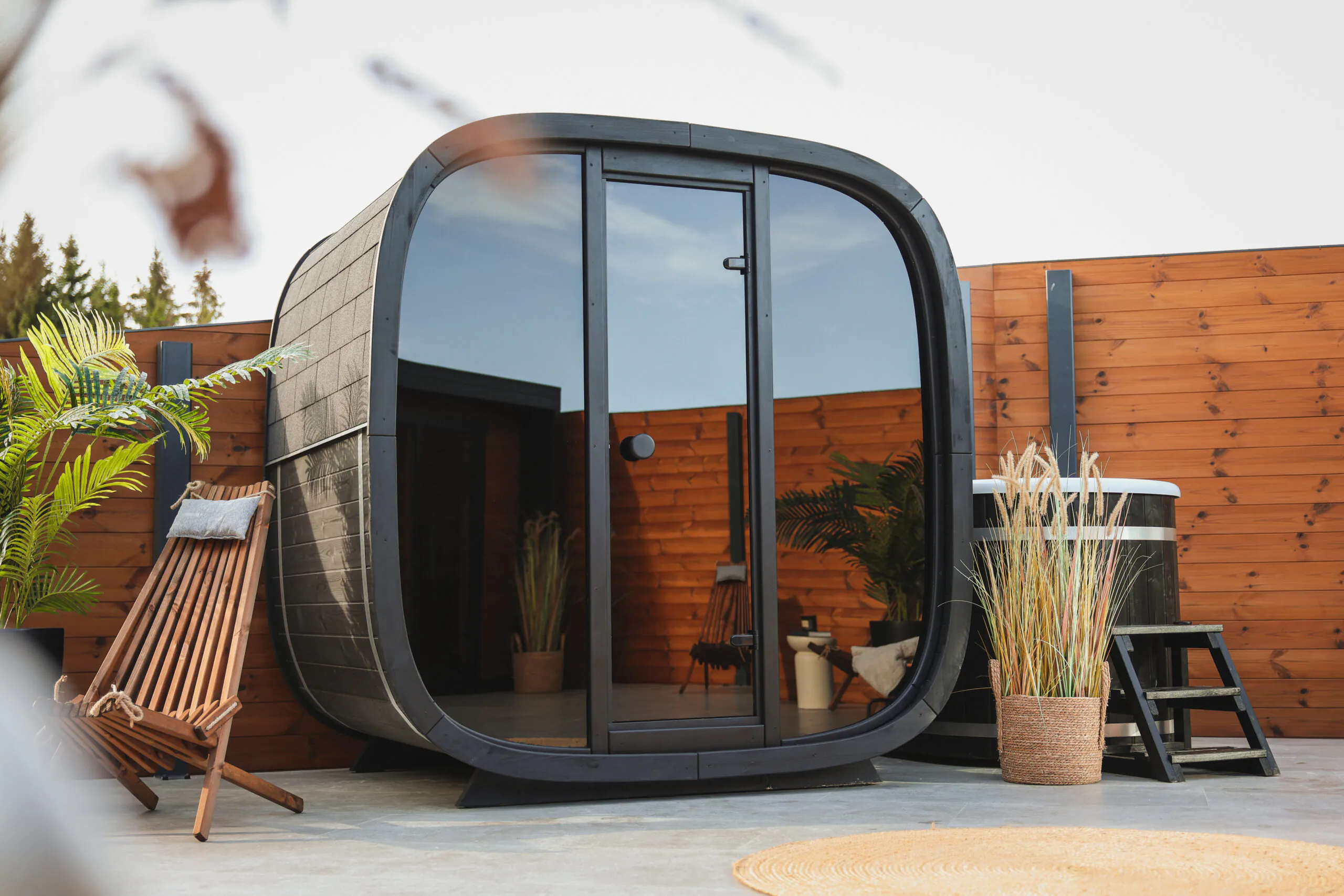 Leil® Saunas Black Cube