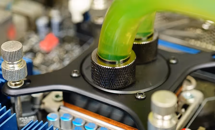 Benefits of liquid cooling for AI workloads