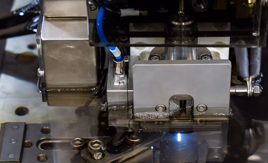 What is dielectric fluid? All about server cooling fluids
