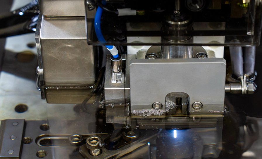 What is dielectric fluid? All about server cooling fluids