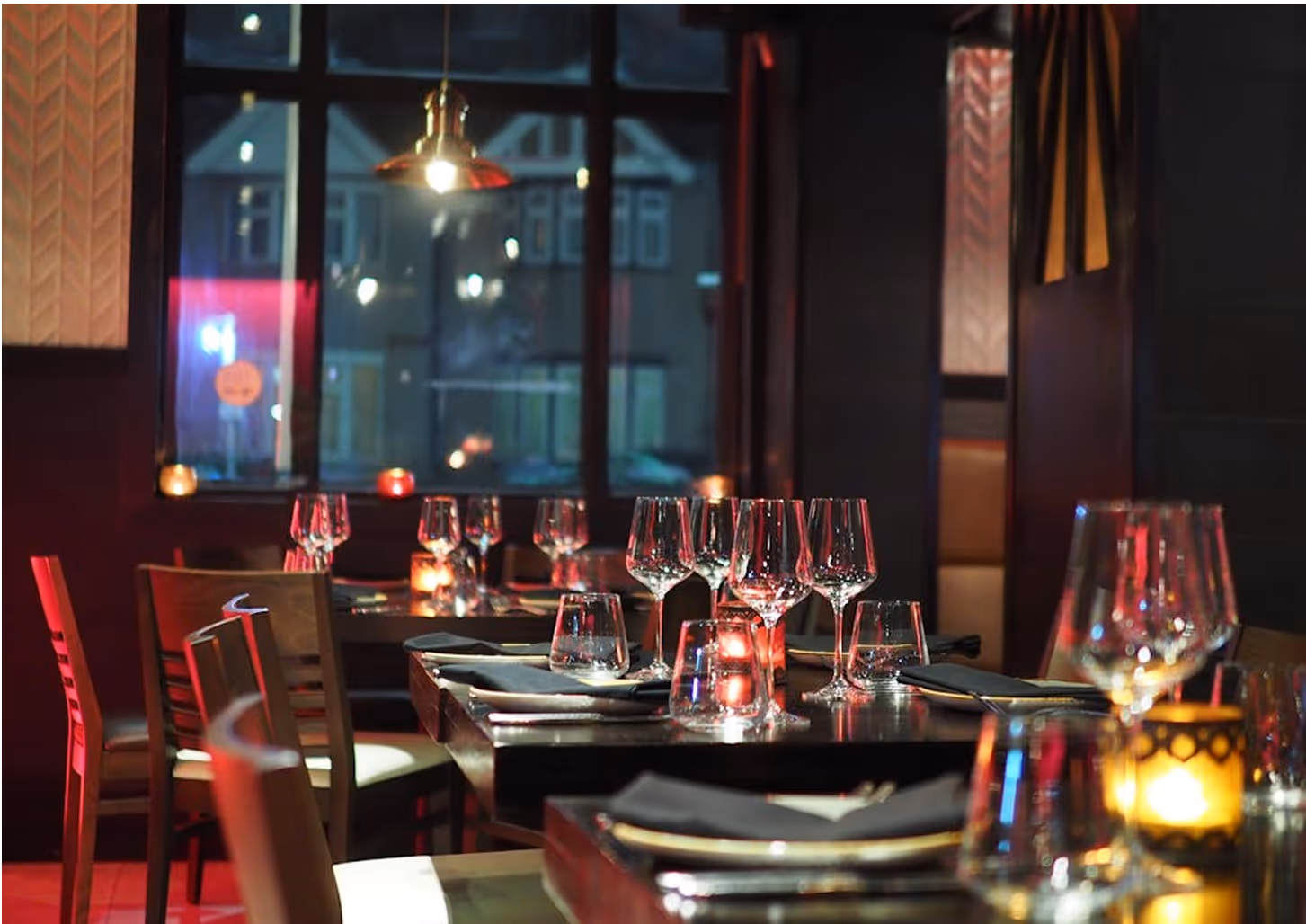 Table d'un restaurant chic