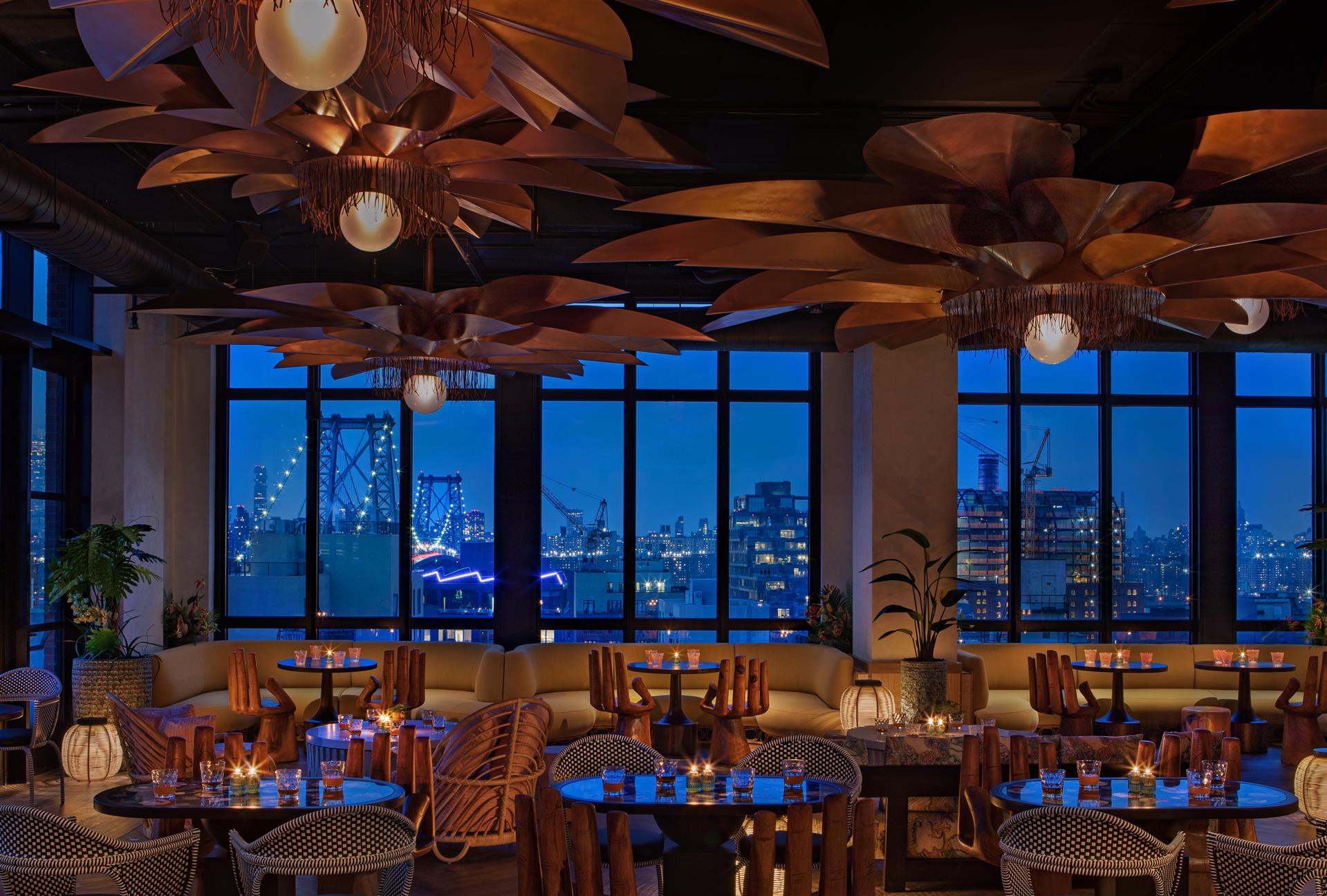 LilliStar Rooftop at Moxy Brooklyn Williamsburg