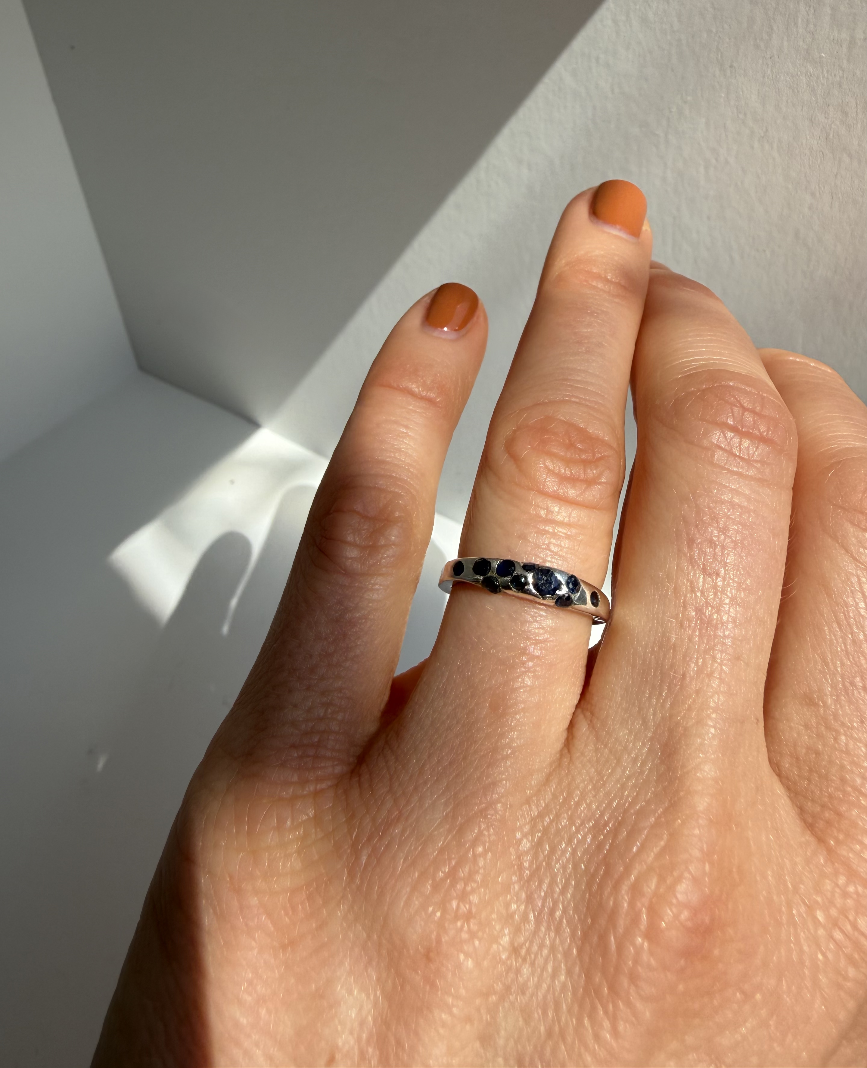 Sapphire Cluster Band