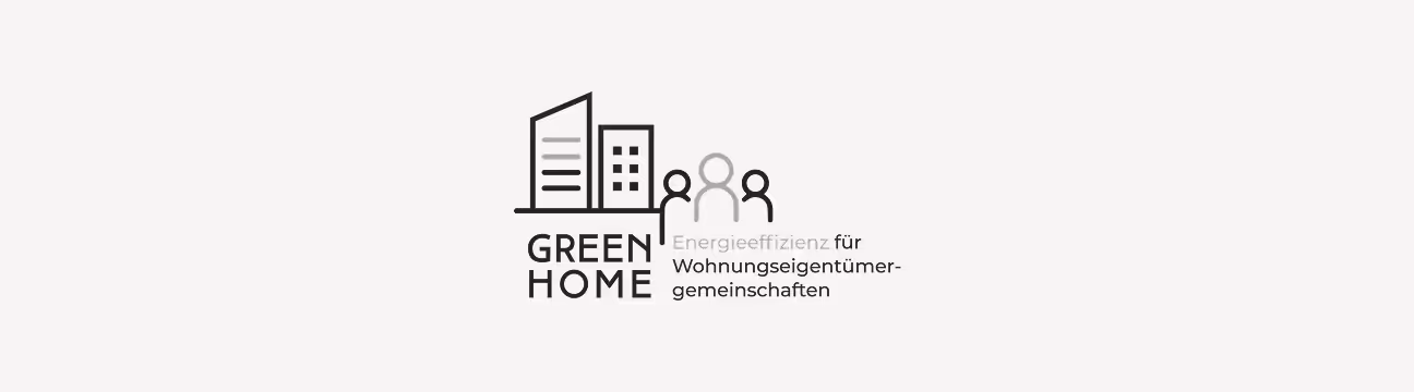 Logo mit zwei stilisierten Gebäuden und drei schematischen Figuren, daneben der Text Green Home Energieeffizienz für Wohnungseigentümergemeinschaften.