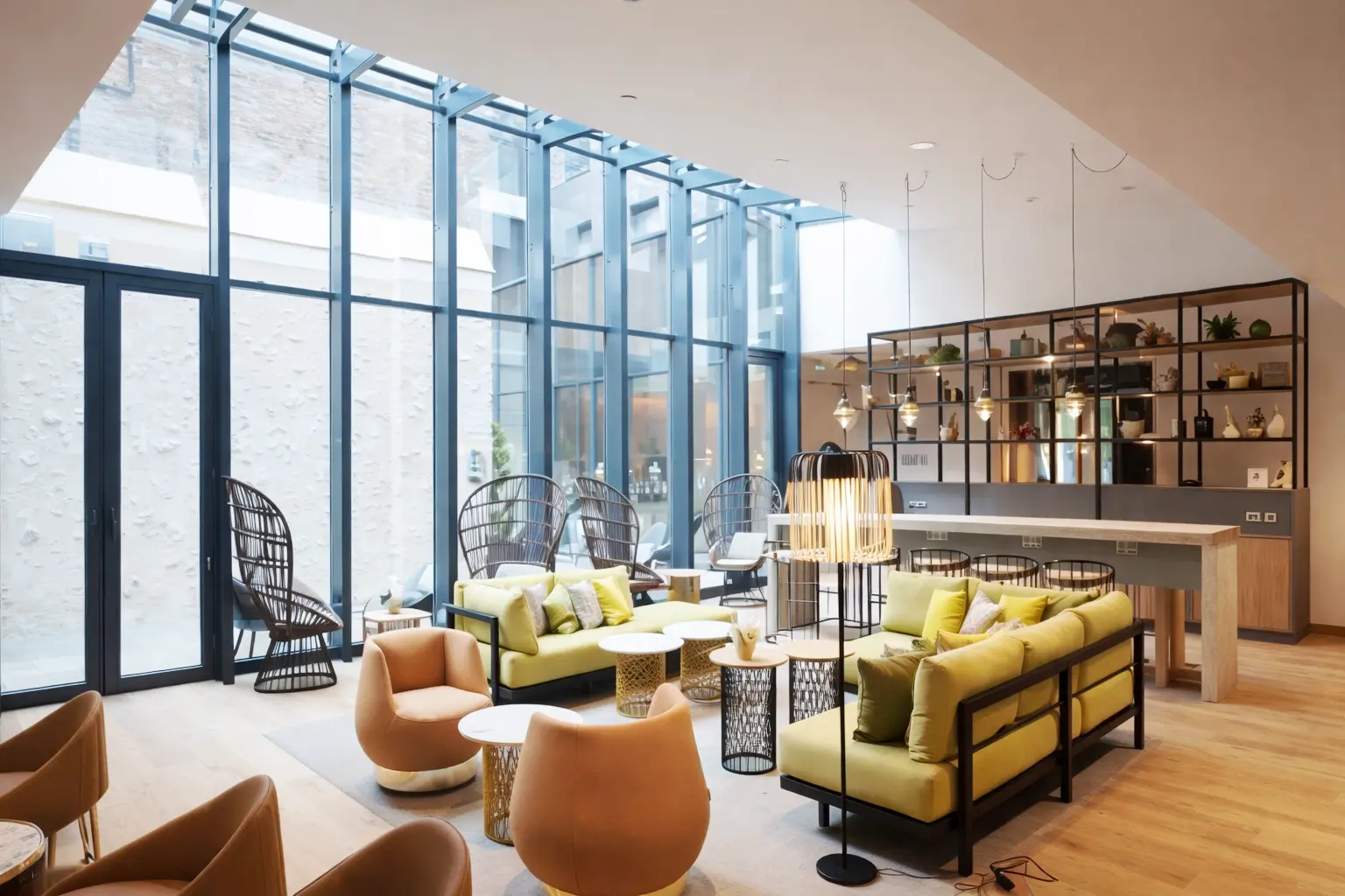 Menuiseries intérieures Hôtel La Caserne Chanzy, Reims — Les Ateliers de Reims