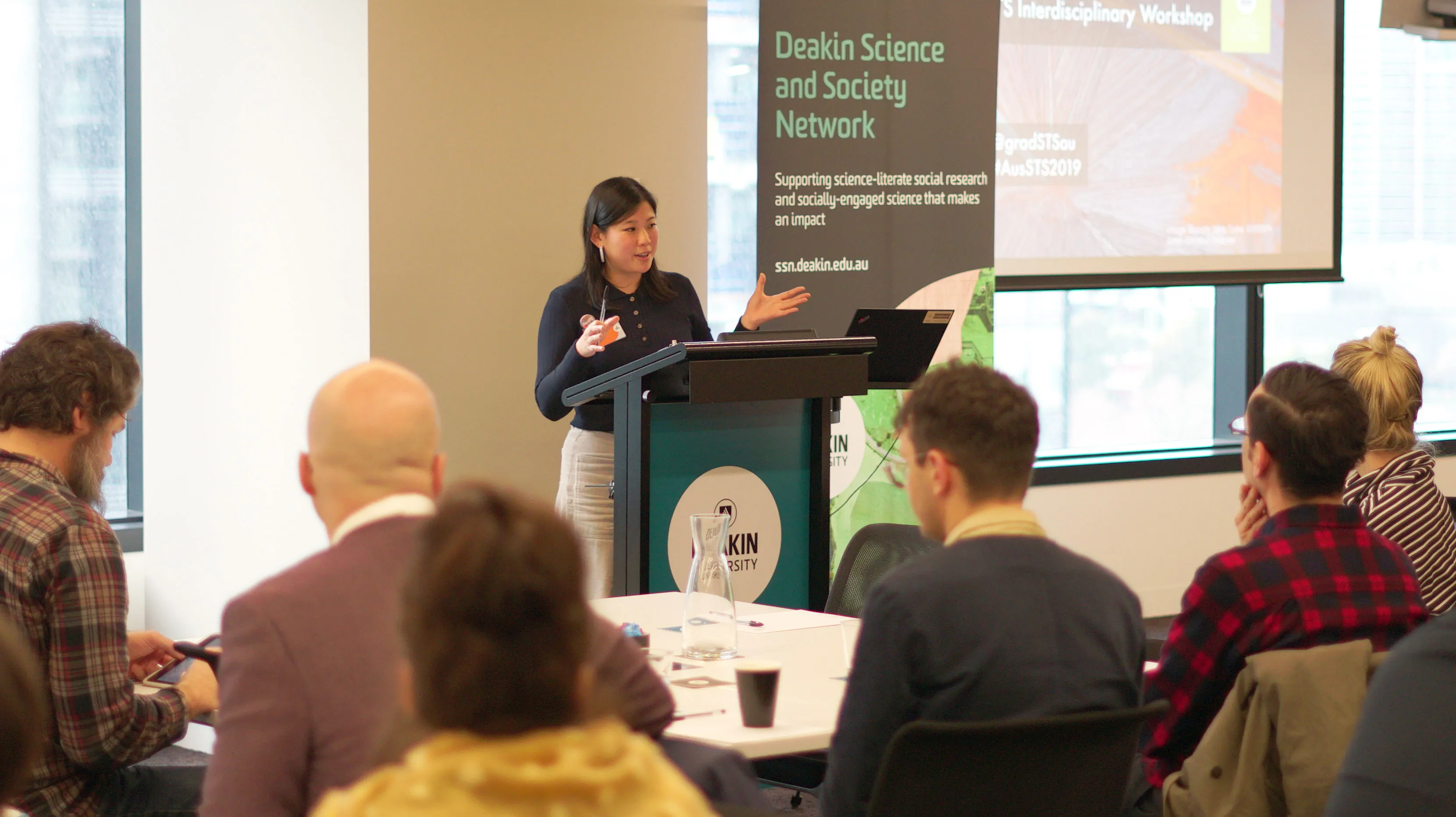 This is alt text test