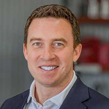 image of game development process (for a mobile gaming) - collaborative team meeting