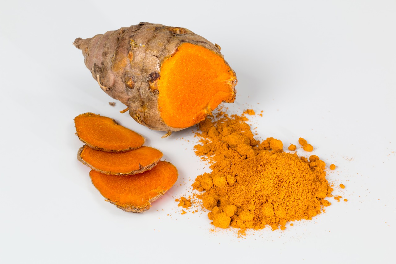 Weight loss and turmeric