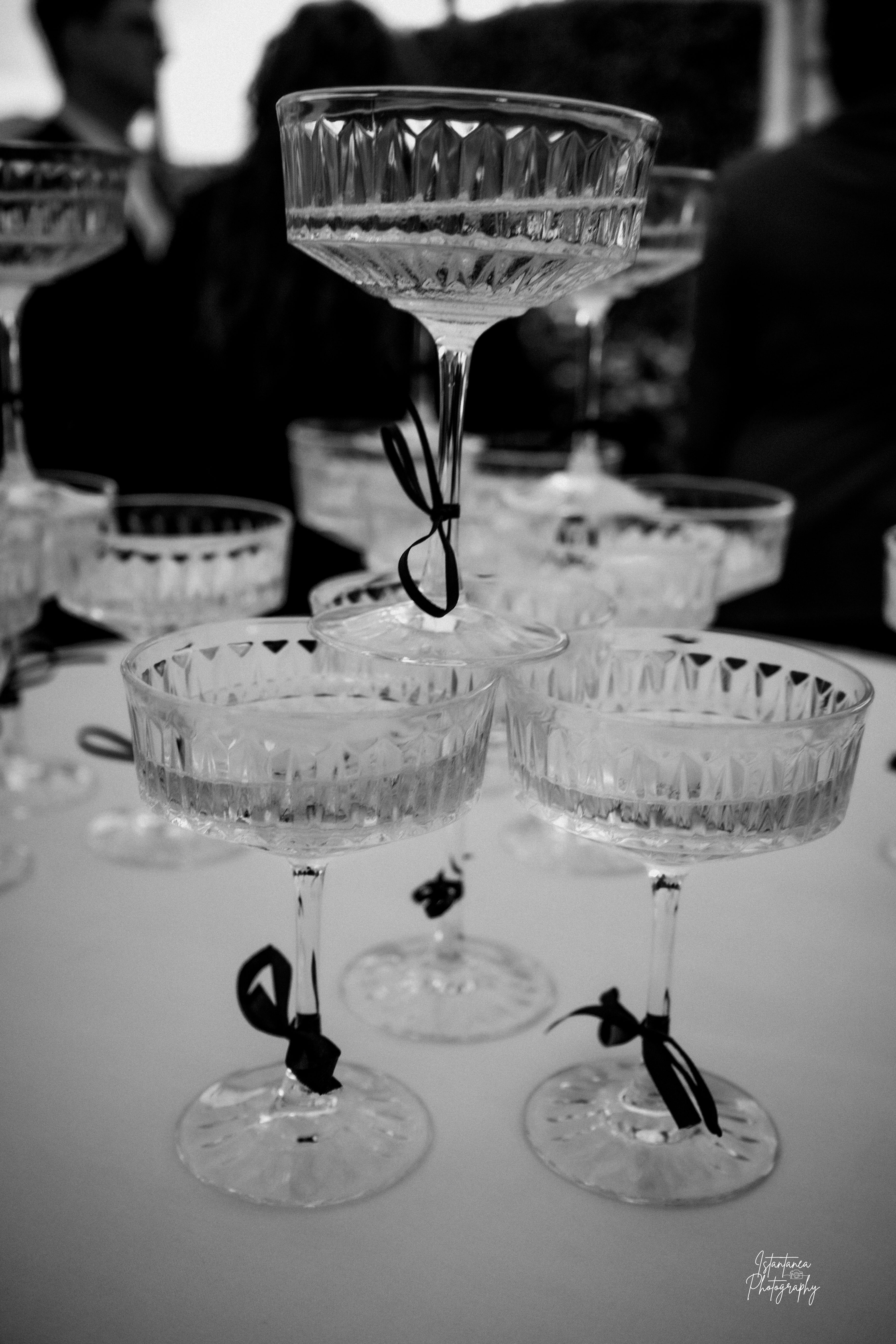 image of volunteer teaching children