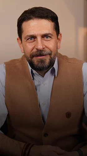 Polat Doğru - Liderlik & Kişisel Gelişim Koçu