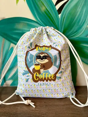Minimalistički ranac sa Popy Coffee Family dizajnom