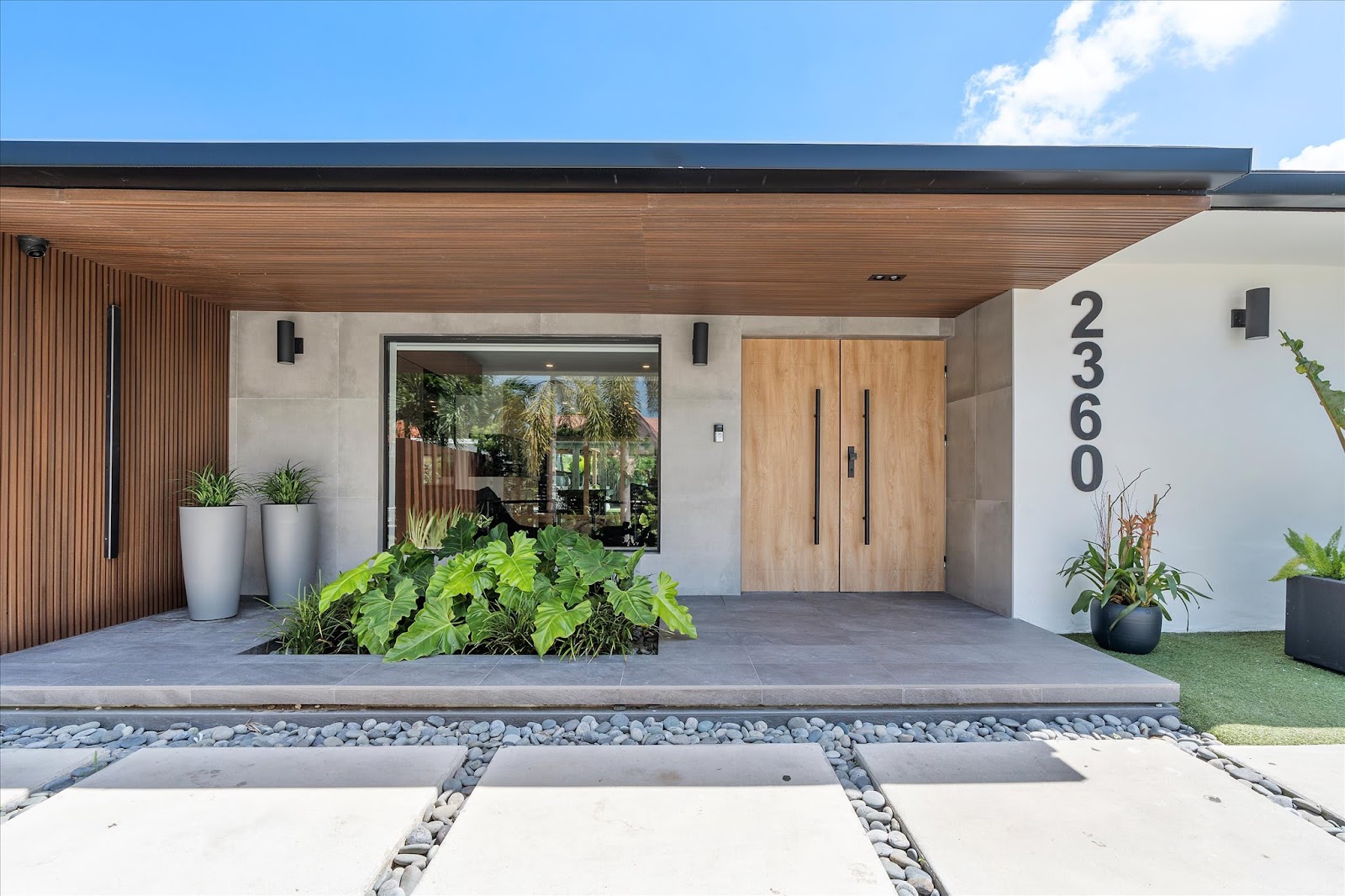 The Aquarium Villa