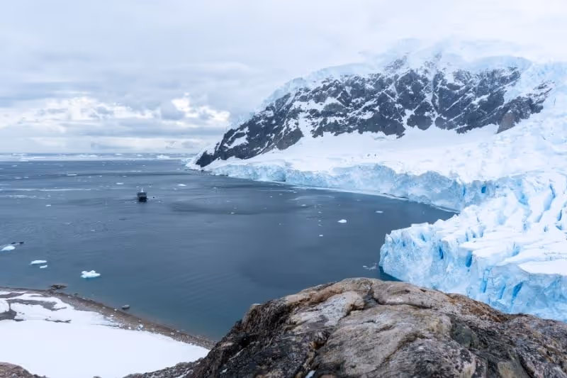 ANTARCTIC PENINSULA