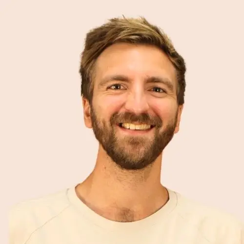 Joe from the FurtherTravel Team